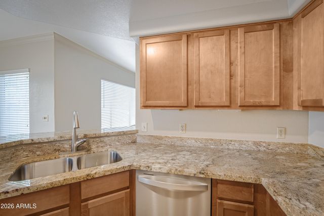 750 E NORTHERN Avenue 1158, Phoenix, AZ 85020