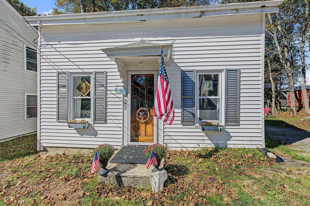 21 Huse Street, Bath, ME 04530 — photo 3