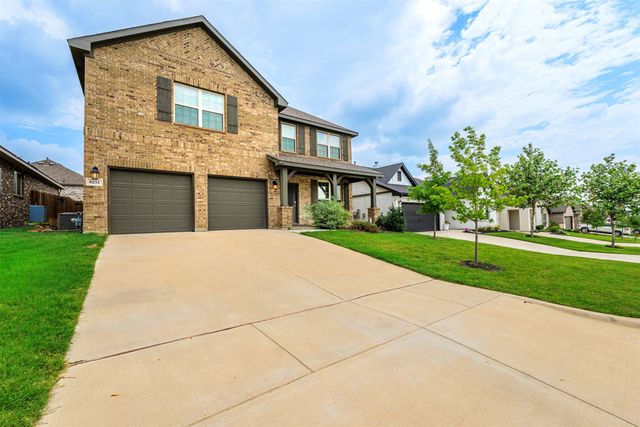 8232 Cheetah Path, Godley, TX 76044