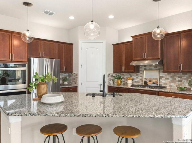 28845 Bluebottle, San Antonio, TX 78260