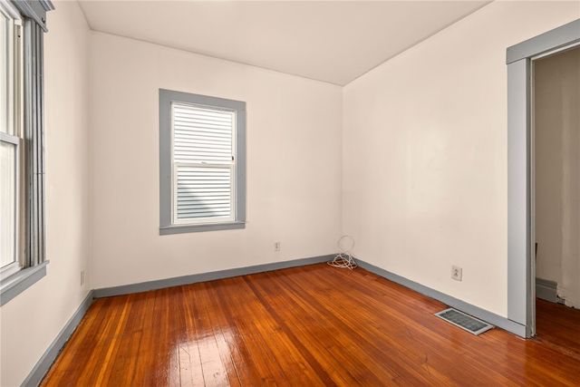 20 Home Place, Rochester, NY 14611