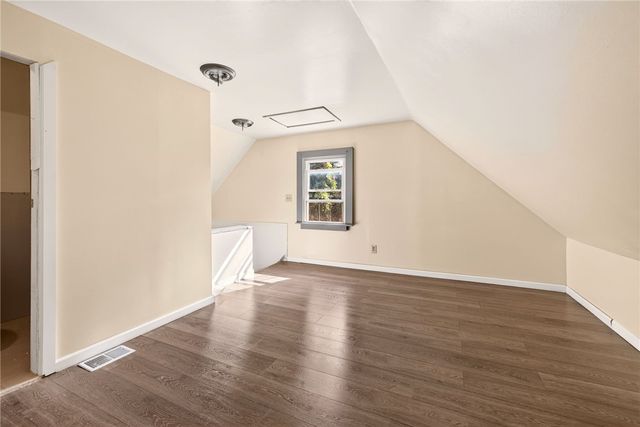 20 Home Place, Rochester, NY 14611