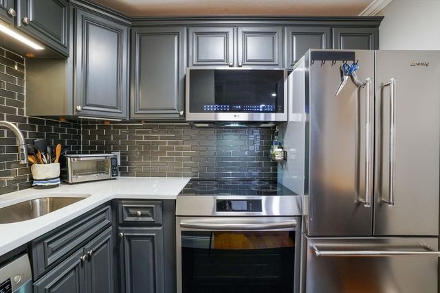 9 Appleton Street 208, Boston, MA 02118