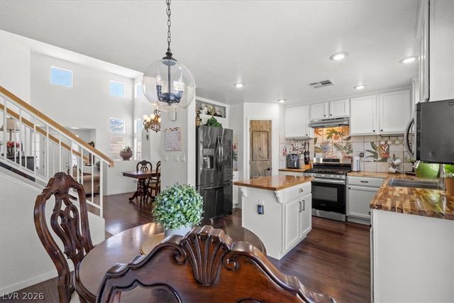 10328 Marc Kahre Avenue, Las Vegas, NV 89129