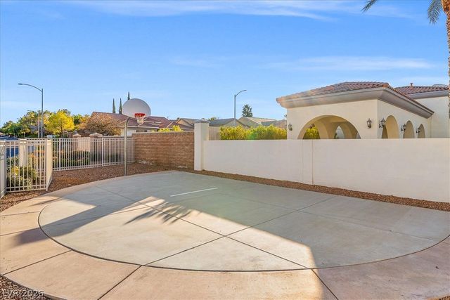 10328 Marc Kahre Avenue, Las Vegas, NV 89129