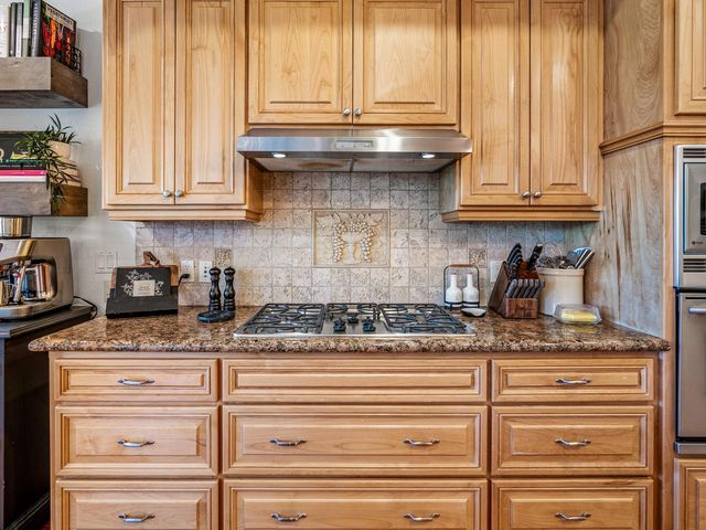 5080 Gold Hill Rd, Placerville, CA 95667