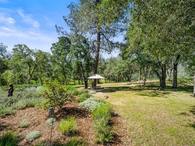 5080 Gold Hill Rd, Placerville, CA 95667