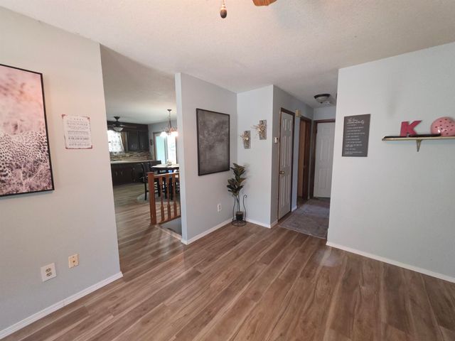 1800 E Ravena St, Park City, KS 67219
