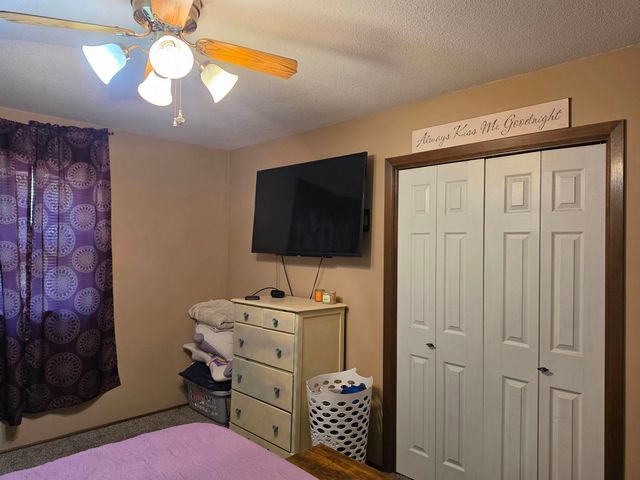 1800 E Ravena St, Park City, KS 67219
