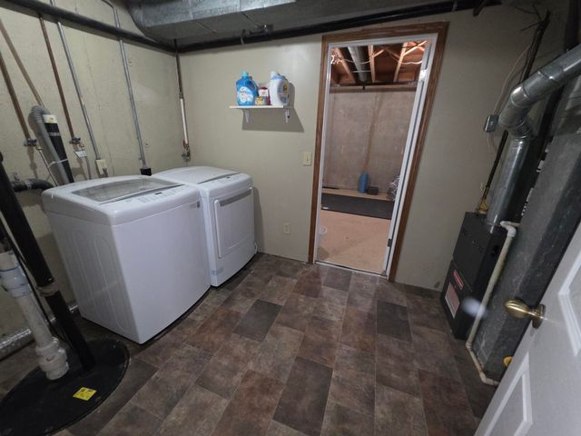 1800 E Ravena St, Park City, KS 67219