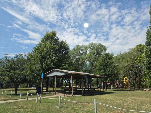 1800 E Ravena St, Park City, KS 67219