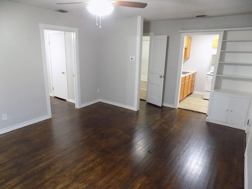 Image 1 of property listing at 1815 W Avenue K, San Angelo, TX 76901
