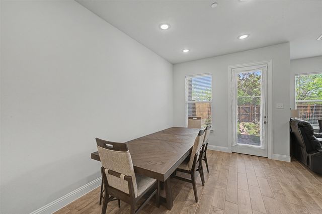 537 Hutchinson Lane, Lewisville, TX 75077