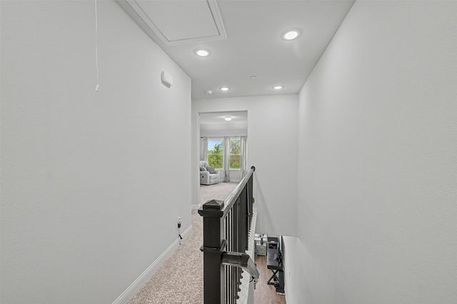 537 Hutchinson Lane, Lewisville, TX 75077