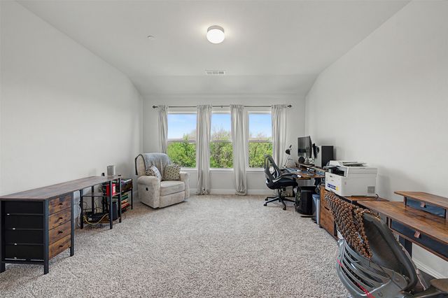 537 Hutchinson Lane, Lewisville, TX 75077