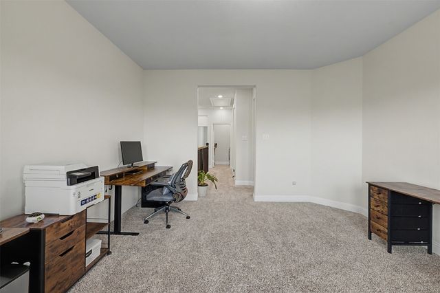 537 Hutchinson Lane, Lewisville, TX 75077