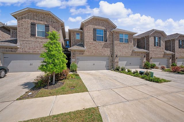 537 Hutchinson Lane, Lewisville, TX 75077