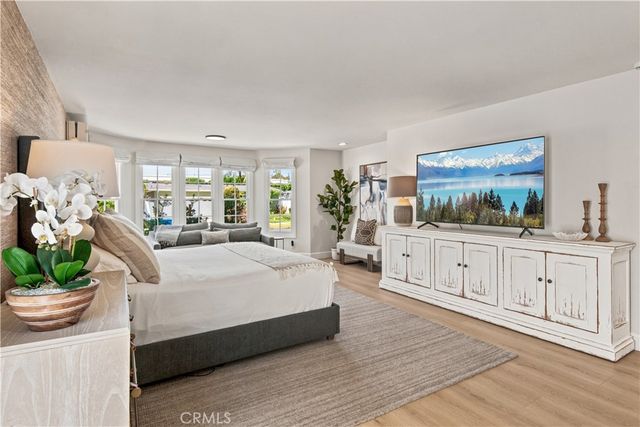 6440 E El Roble Street, Long Beach, CA 90815