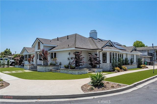 6440 E El Roble Street, Long Beach, CA 90815