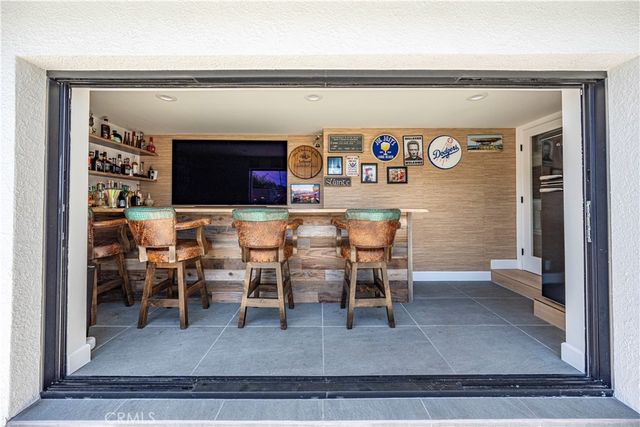 6440 E El Roble Street, Long Beach, CA 90815