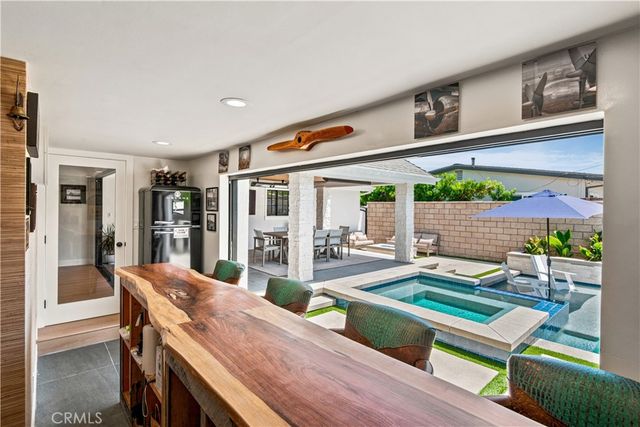 6440 E El Roble Street, Long Beach, CA 90815