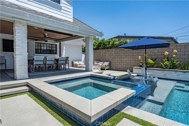 6440 E El Roble Street, Long Beach, CA 90815