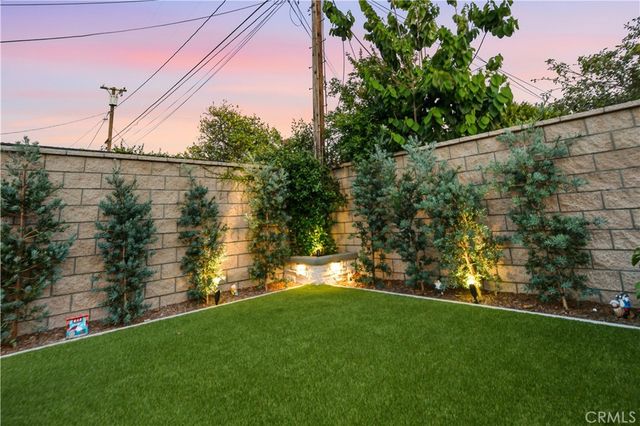 6440 E El Roble Street, Long Beach, CA 90815