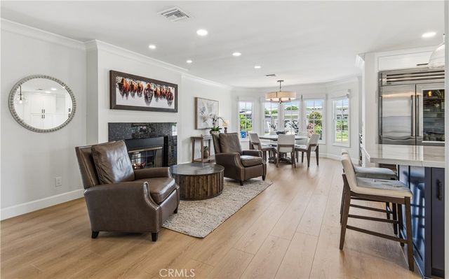 6440 E El Roble Street, Long Beach, CA 90815