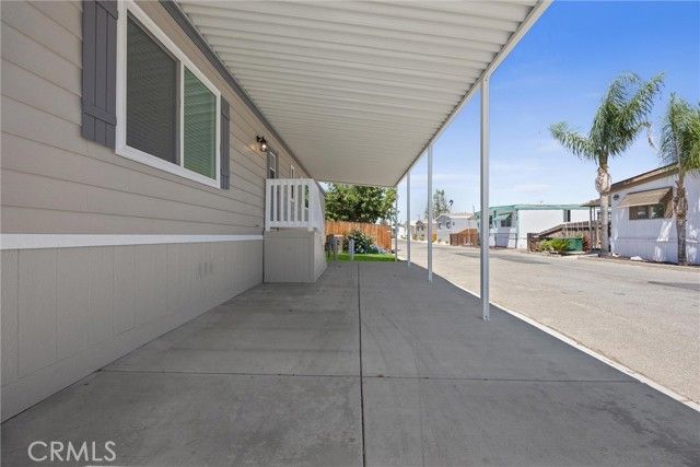 114 Cedarwood Lane, Bakersfield, CA 93308