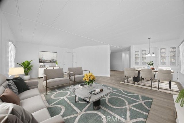 114 Cedarwood Lane, Bakersfield, CA 93308