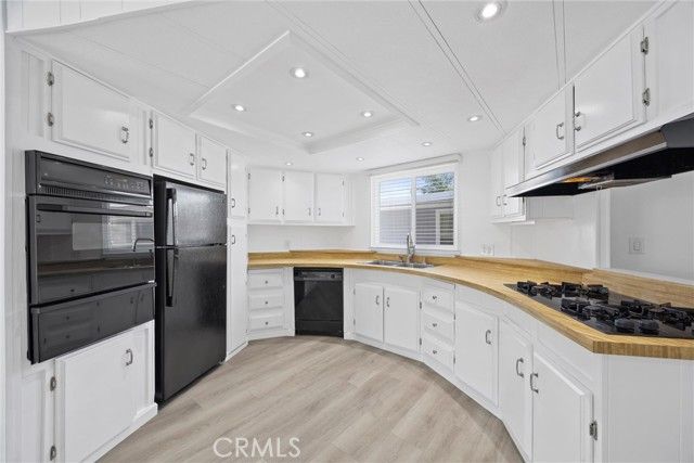 114 Cedarwood Lane, Bakersfield, CA 93308