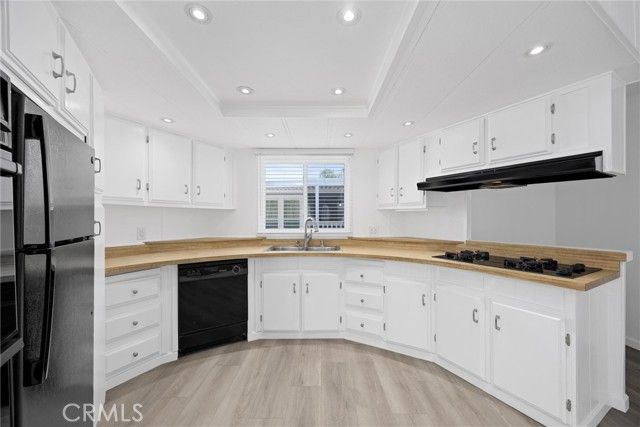 114 Cedarwood Lane, Bakersfield, CA 93308