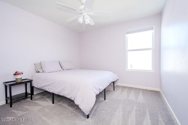 6002 White Pine Ln, La Grange, KY 40031