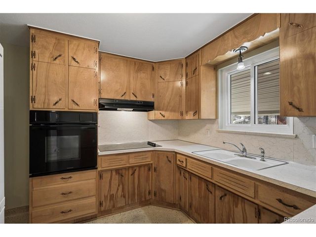 8199 Nola Dr, Denver, CO 80221