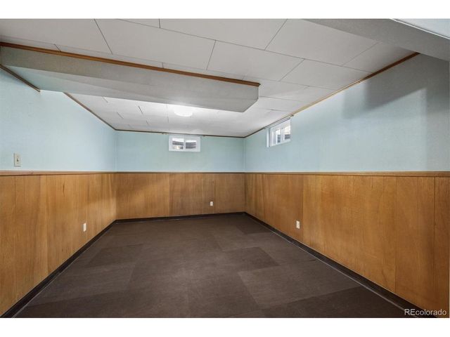 8199 Nola Dr, Denver, CO 80221