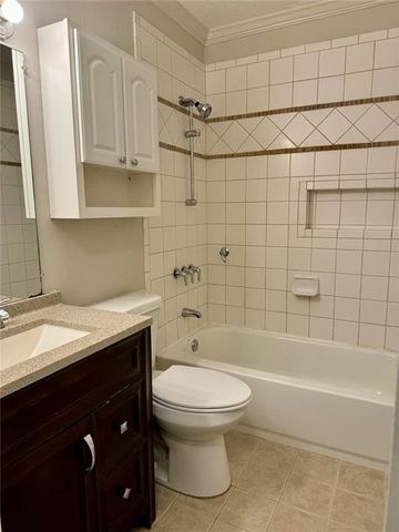 4636 Candlewyck Way, Buford, GA 30518