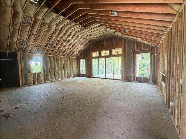 21503 Twin Oaks Parkway, Peculiar, MO 64078