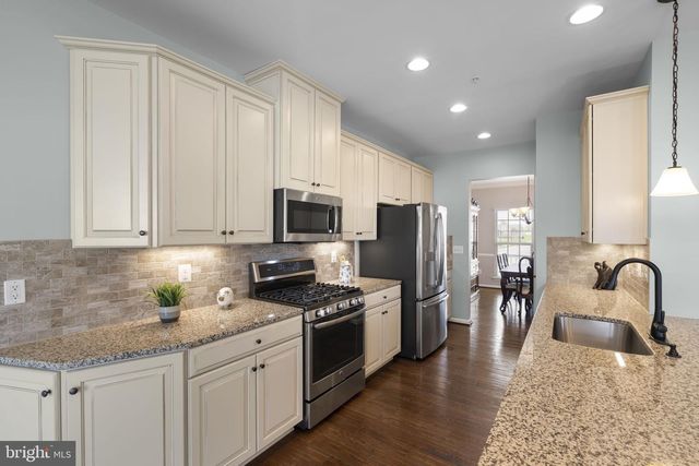 4709 PULLER DR, Jefferson, MD 21755