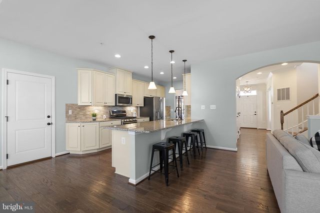 4709 PULLER DR, Jefferson, MD 21755