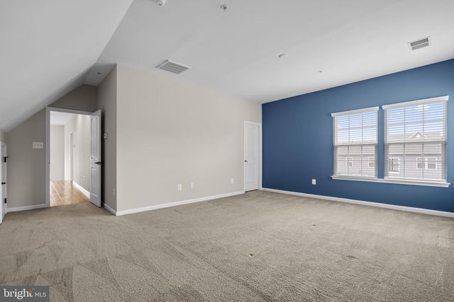 4709 PULLER DR, Jefferson, MD 21755