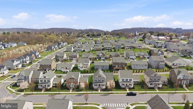 4709 PULLER DR, Jefferson, MD 21755