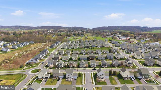 4709 PULLER DR, Jefferson, MD 21755