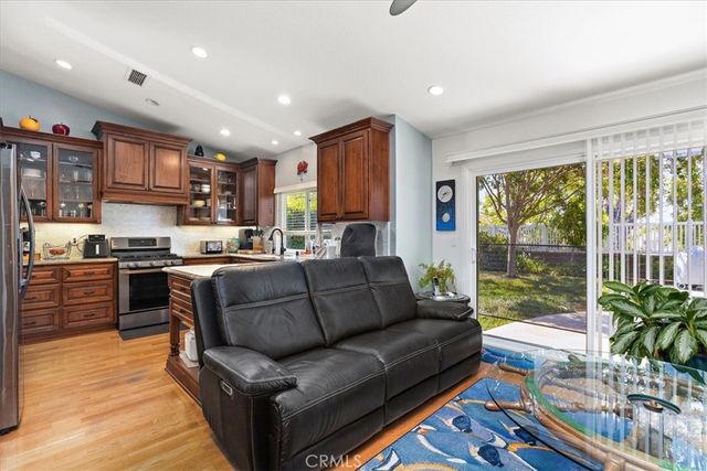 17390 Golden Maple, Yorba Linda, CA 92886