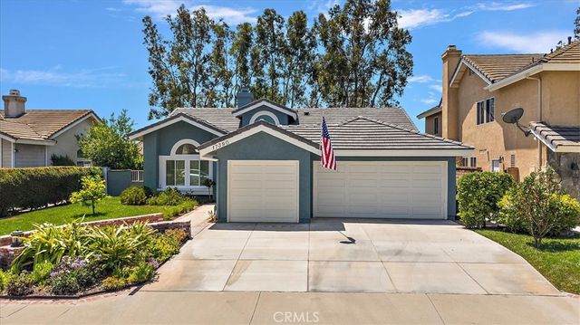 17390 Golden Maple, Yorba Linda, CA 92886