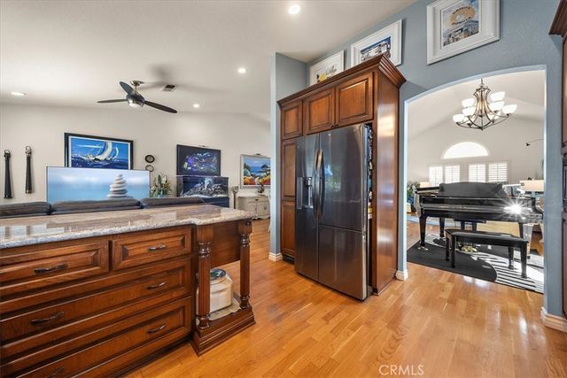 17390 Golden Maple, Yorba Linda, CA 92886