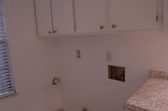 1428 W Braker LN A, Austin, TX 78758