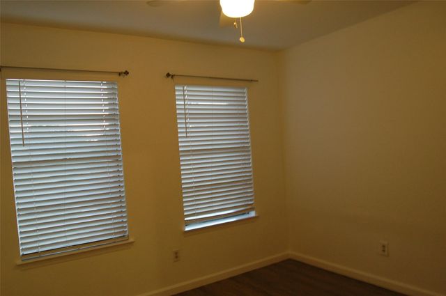 1428 W Braker LN A, Austin, TX 78758