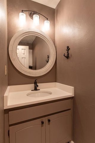 212 N Tunbridge Road, Midwest City, OK 73130