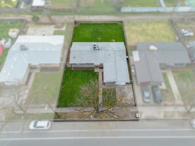 1150 E Jensen Avenue, Fresno, CA 93706