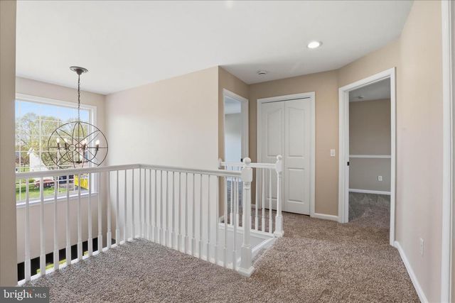 2166 LUCY LN, York, PA 17404